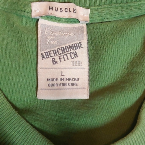 Abercrombie Tee Shirt - Picture 4 of 4